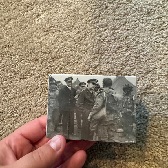 NEW Eisenhower Foundation Norman Rockwell Playing Cards Set Vintage USA - Picture 2 of 10